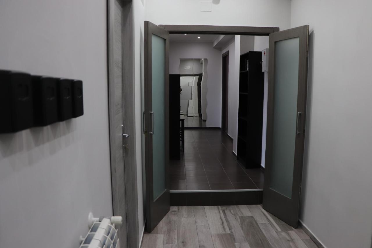 B&B Francesco Fly Napoli Bagian luar foto