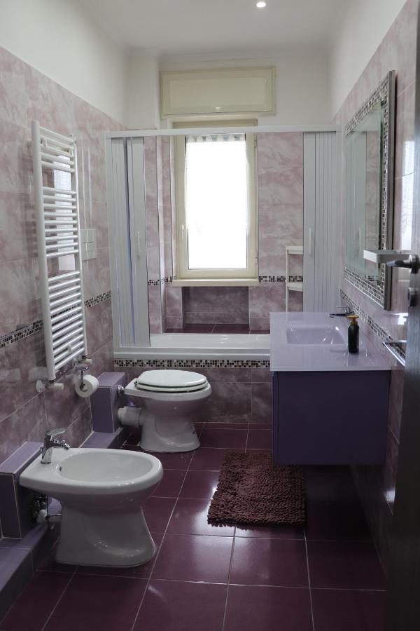 B&B Francesco Fly Napoli Bagian luar foto